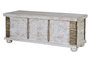 GINER Y COLOMER - Buffet coffre en bois de manguier massif avec sculptures et détails bronze, finition blanc vieilli, 116 x 45 x 40 cm